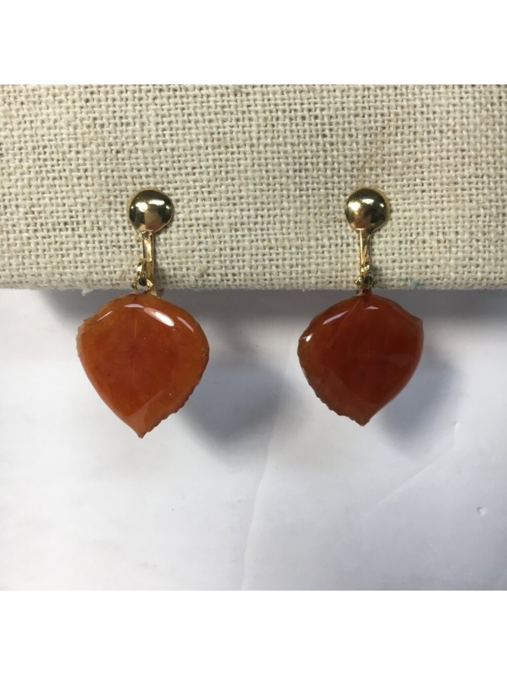 Vintage Screw Back Clip On Retro Leaf Dangle Earrings Orange Beige Stone Drops